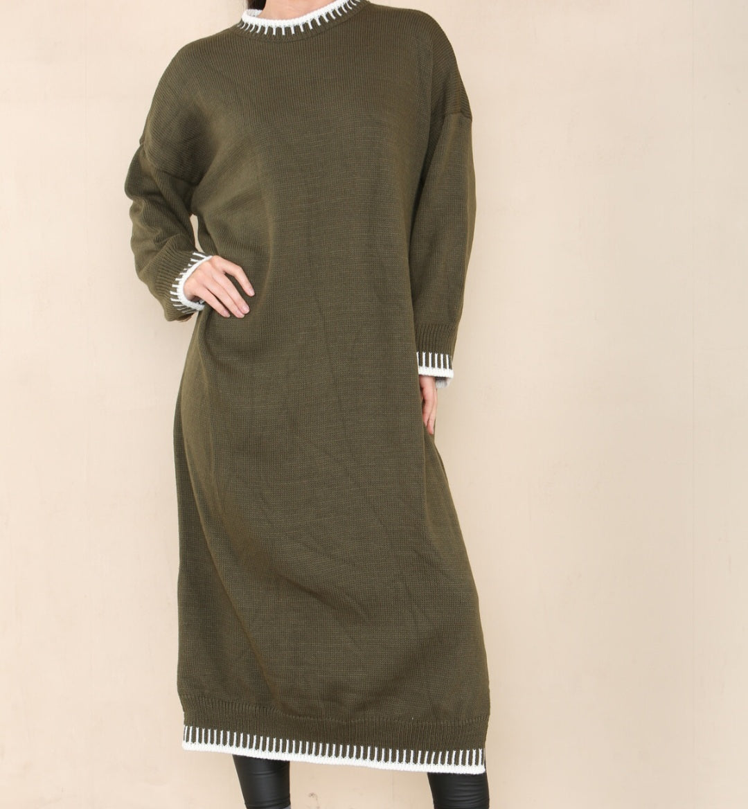 Robe-pull longue Hiver en beige, gris, noire ou kaki